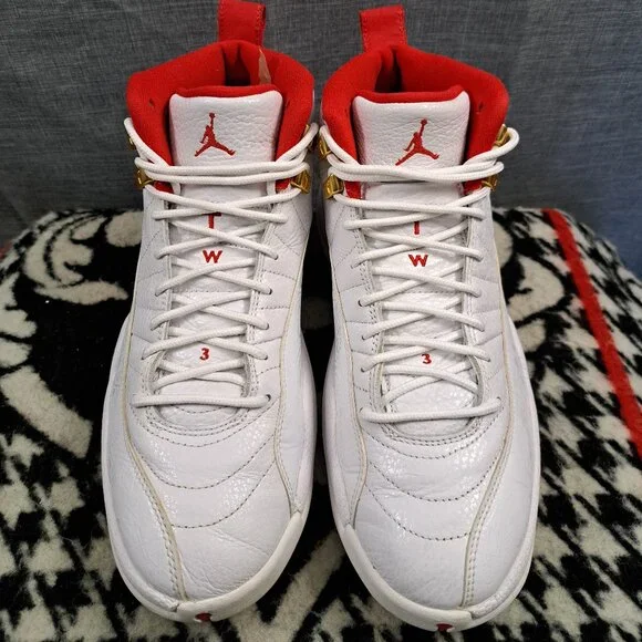 Nike Air Jordan Men Air Jordan 12 White Leather Sneakers Size 9